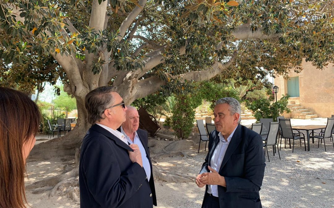 Visita del Rector de la Universidad del Salvador (Argentina)