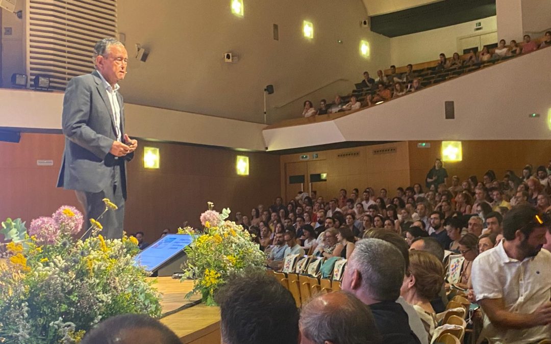 «La IA es una herramienta fundamental para los retos que se plantean a la humanidad» Andrés Pedreño, congreso UCOERM