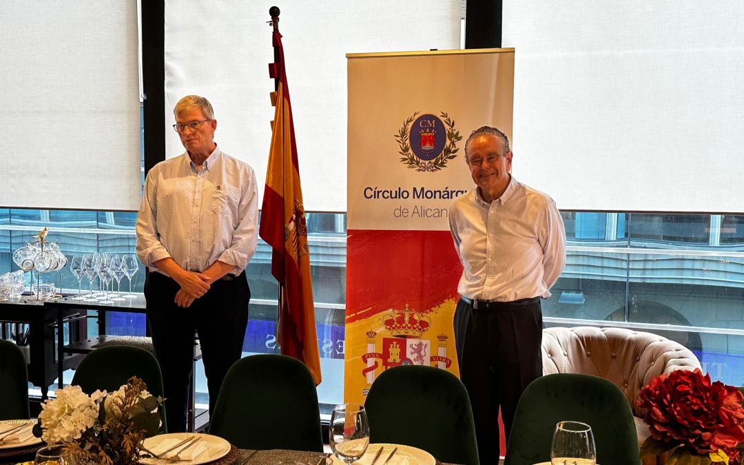 Cena-coloquio sobre IA en el Círculo Monárquico de Alicante